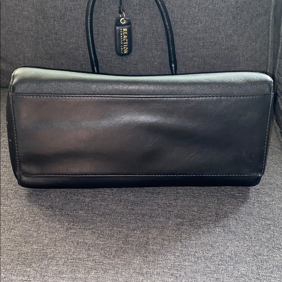 Kenneth Cole Reaction Master Satchel - Picture 3 of 5
